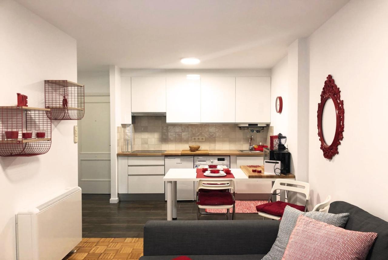 Ruby Home ซานติอาโก เด กอมโปสเตลา ภายนอก รูปภาพ
